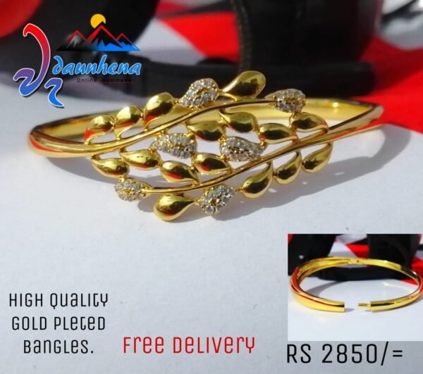 •	High Quality Gold Pleted Lock Bangles For Ladies,